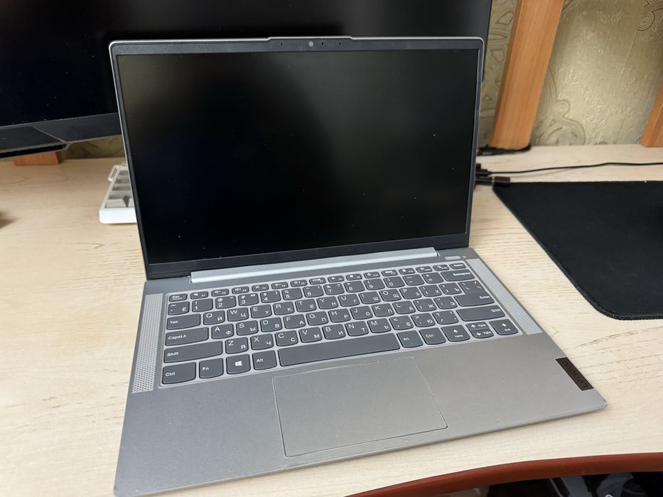 Lenovo Ideapad 14ARE05