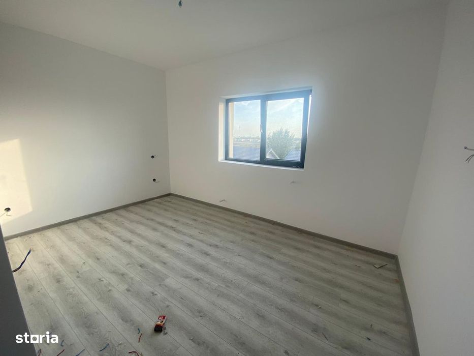 Apartament 2 camere cu balcon și bucătărie open space — fotografia 3