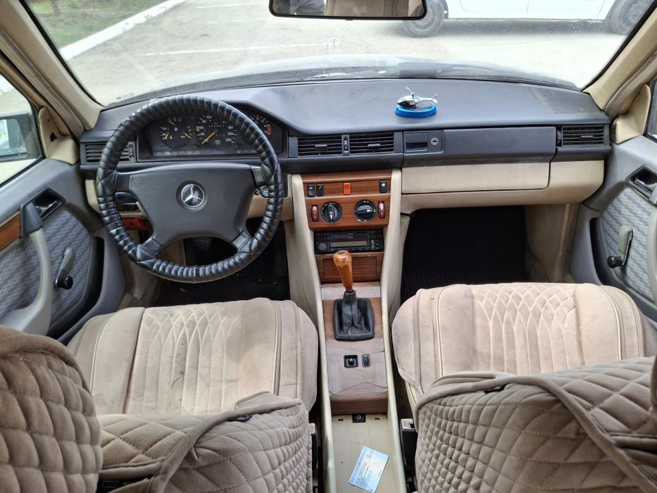 Продам мерседес 124