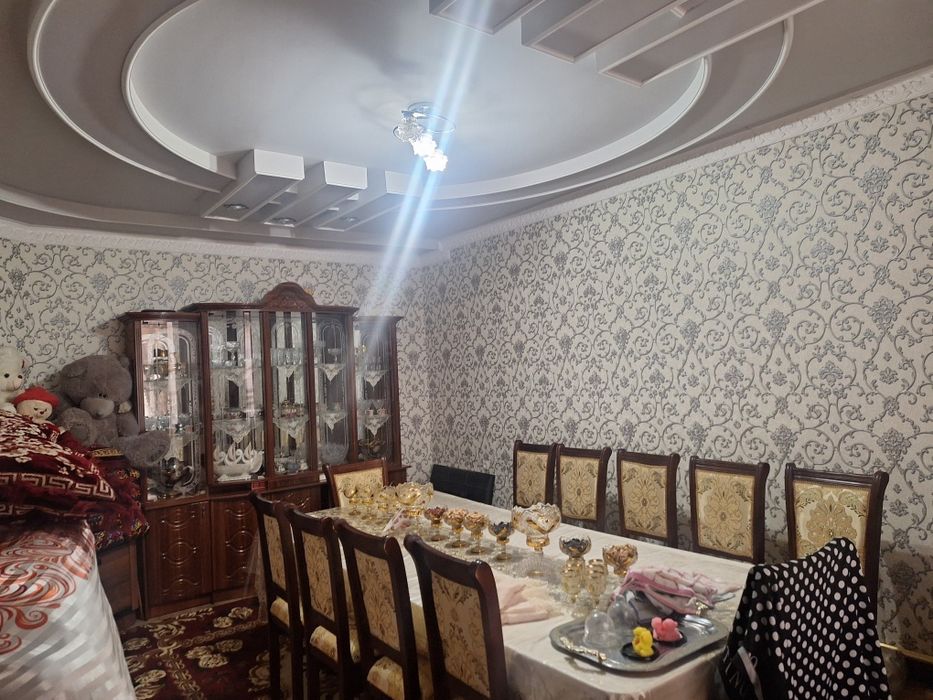 Uy sotiladi zangi ota bosu da