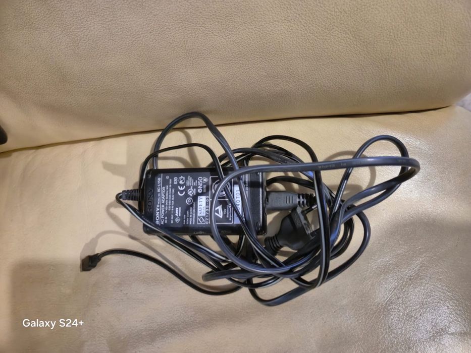 Видеокамера Sony DCR-TRV460E PAL + кассеты