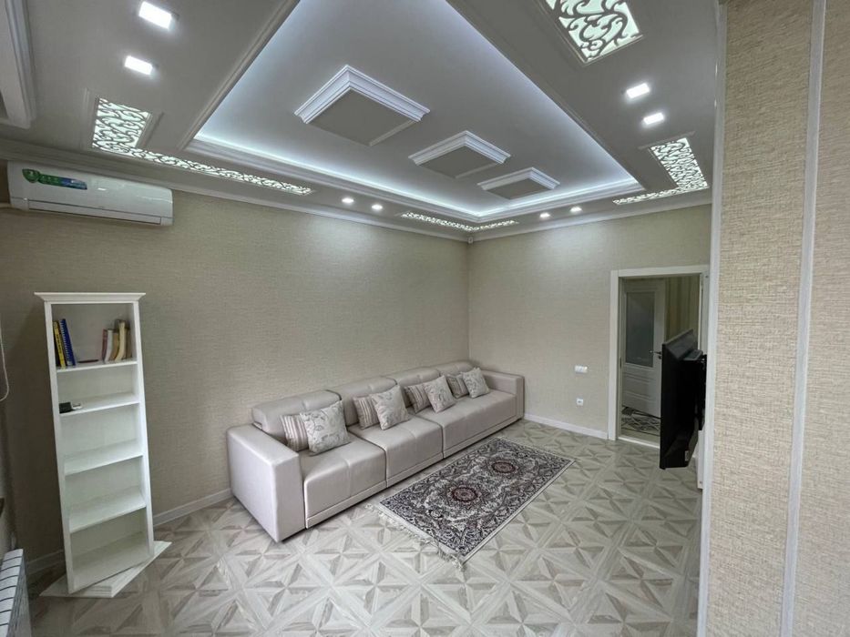 Сдается 1в2 комнатная квартира