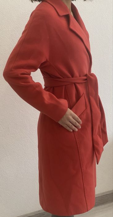 Продам пальто осень-весна