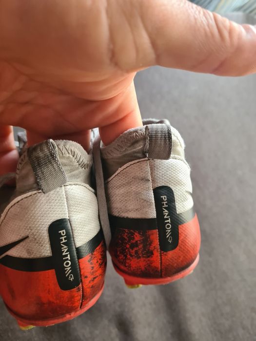 Найк Фантoм -бутонки