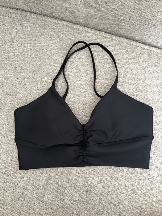 Alo Airlift Divine Bra & Alo Airlift Mesh High-Waist Divine Legging