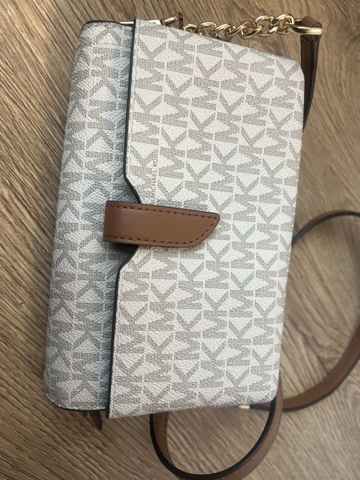 Дамска чанта Michael Kors