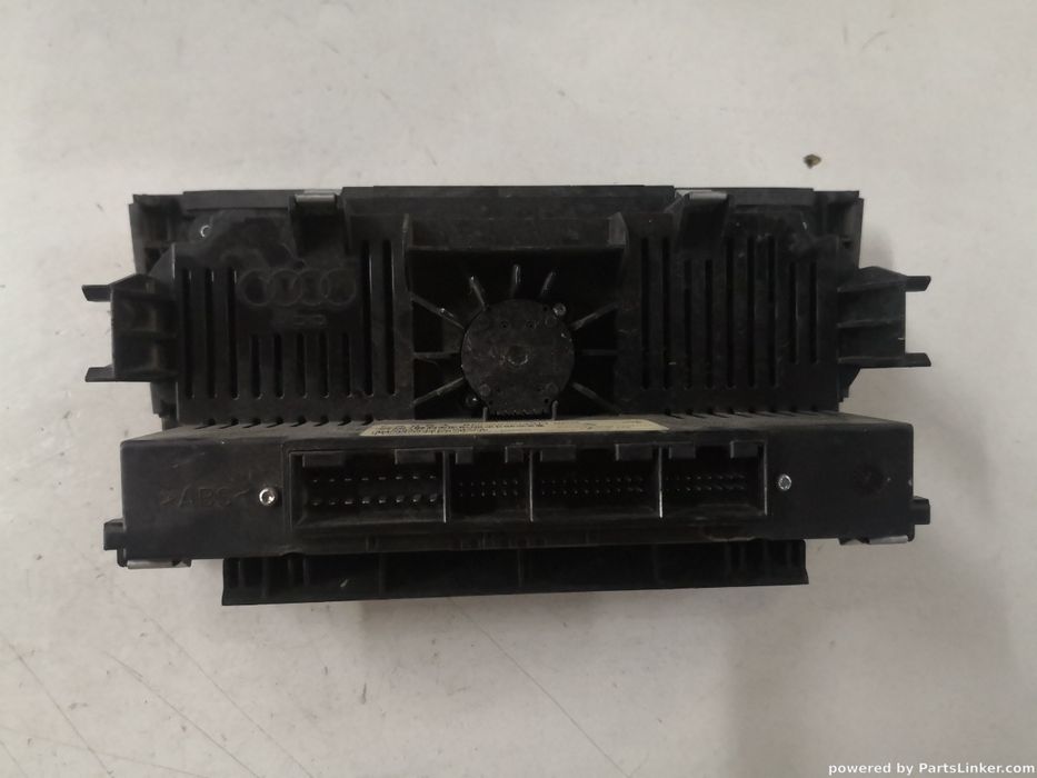 Climatronic Audi A3 Ii (8P1) [ 2003 - 2013 ] Oem 8P0820043H