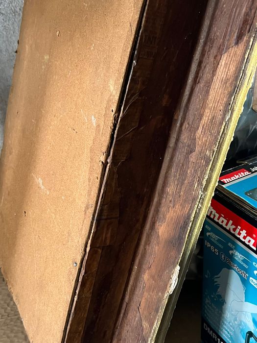 Icoana veche cu dimensiunea 75/35 cm.