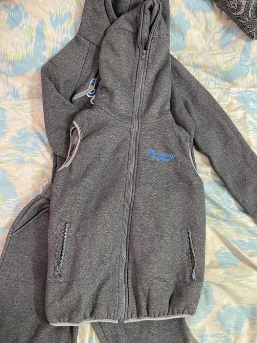 Спортивный костюм