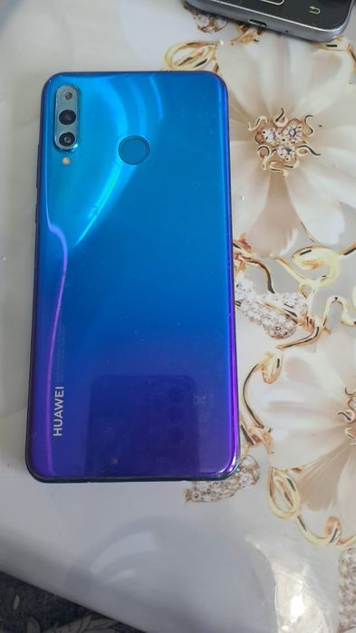 Хуавей п30 лайт продам