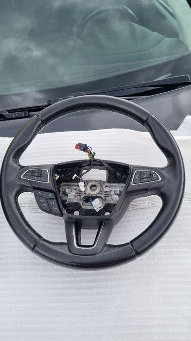 Volan ford cu incalzire