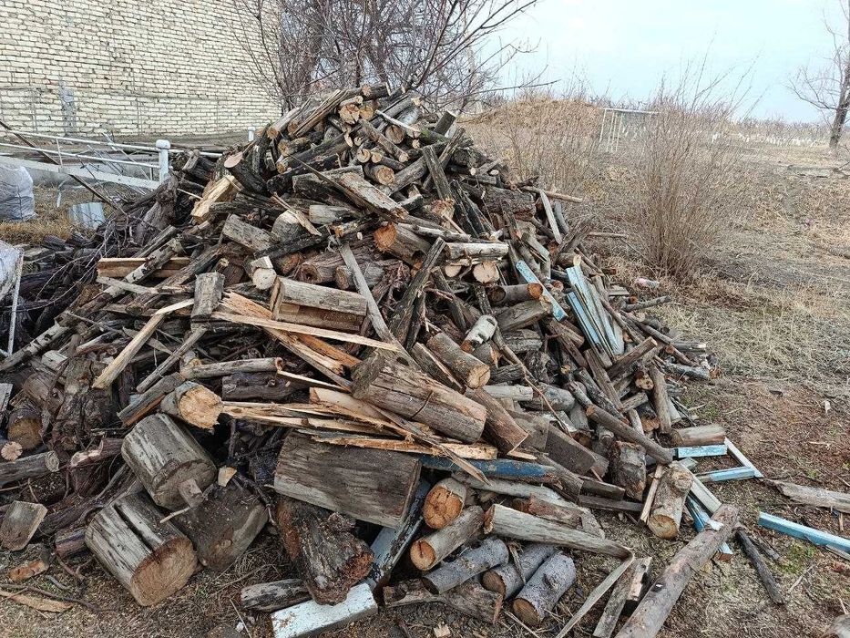 O'tinlar quruq maydalangan