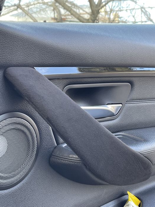 Colant / retapitare trimuri auto Alcantara piele