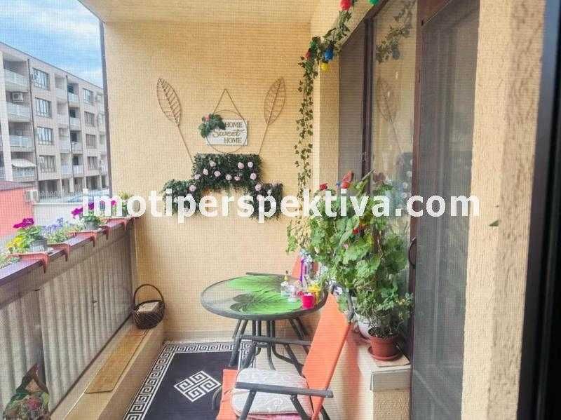 Продава се Тристаен апартамент в Пловдив, Остромила - 120 кв.м за 1634 €/кв.м - Снимка #3