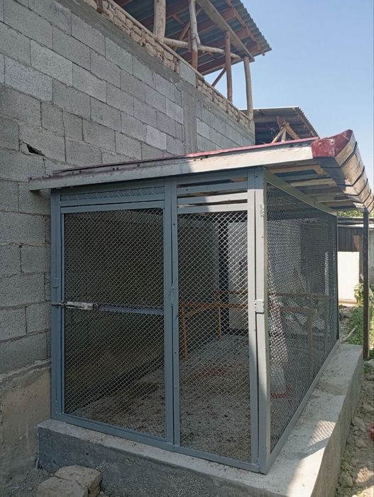 Katek sotiladi uzuni 3 eni 1.50 bo'yi 1.50