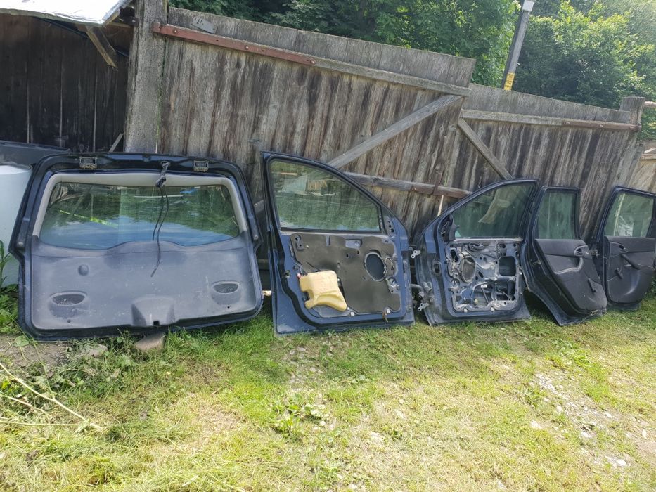 Vand 4 portiere ford foscus plus haion