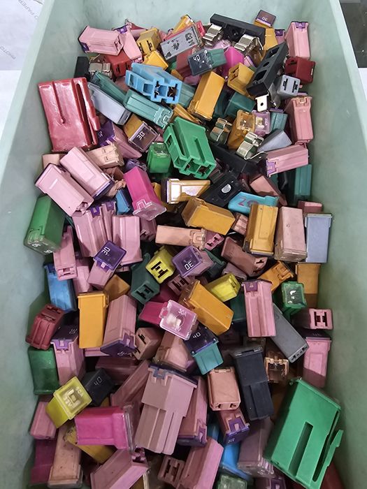 Предохранители на авто