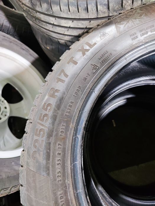 3 бр зимни 225/55/17 Continental