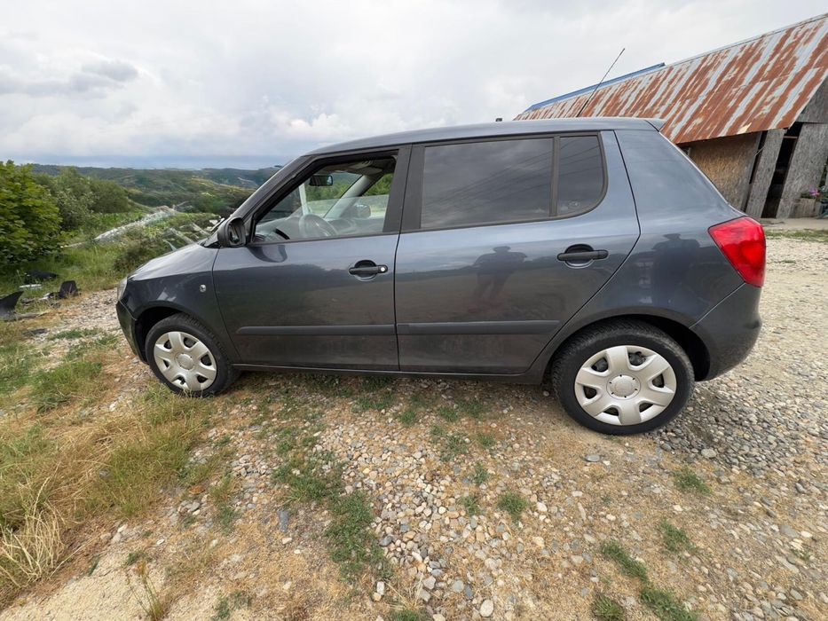 Vând Skoda Fabia an 2010