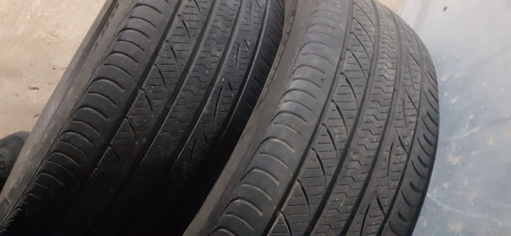 Шины 235.60 R18 срочно