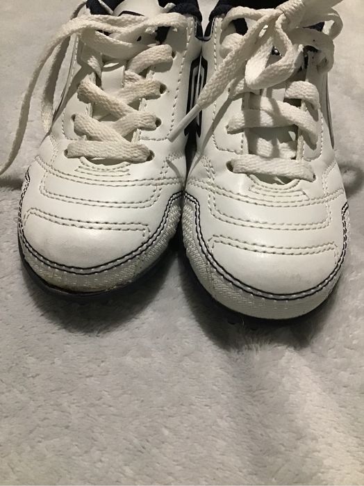 Обувки за футбол Umbro