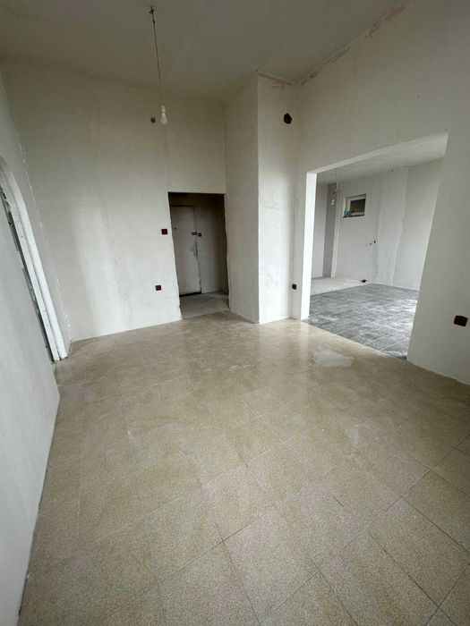 Тристаен апартамент в Кършияка