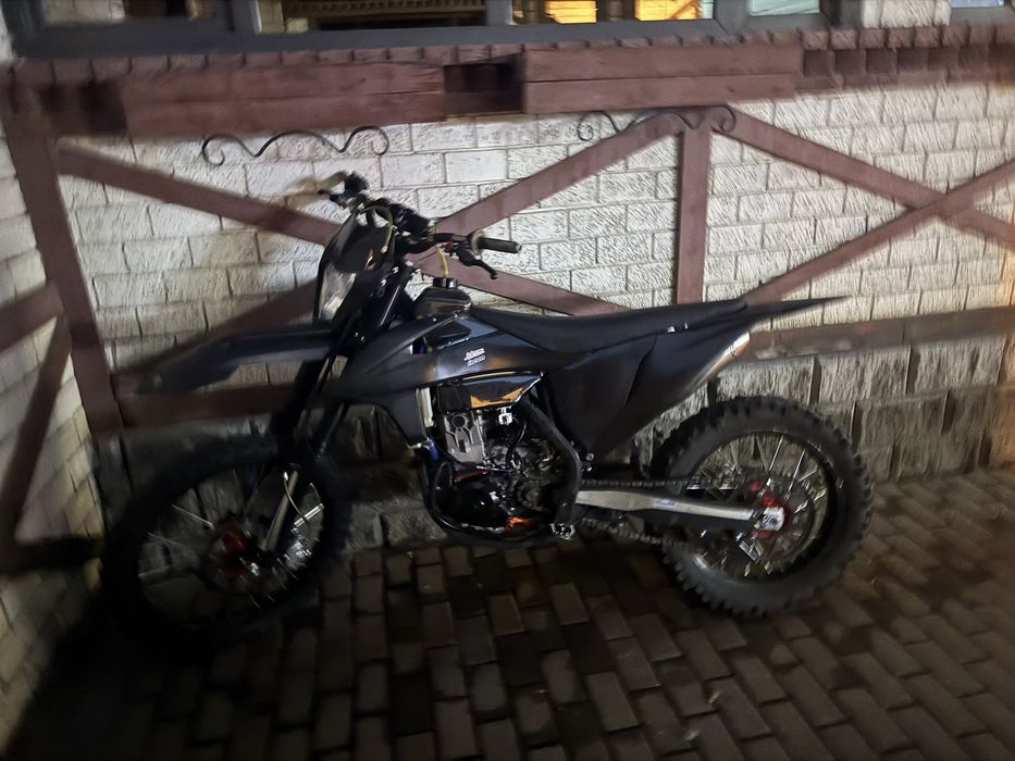 zuumav k8 nc300.