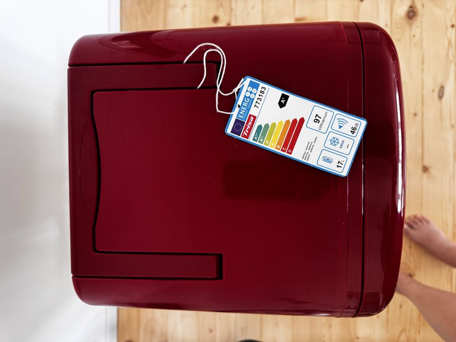 Ретро мини хладилник Trisa Frescolino Plus (12V/230V)