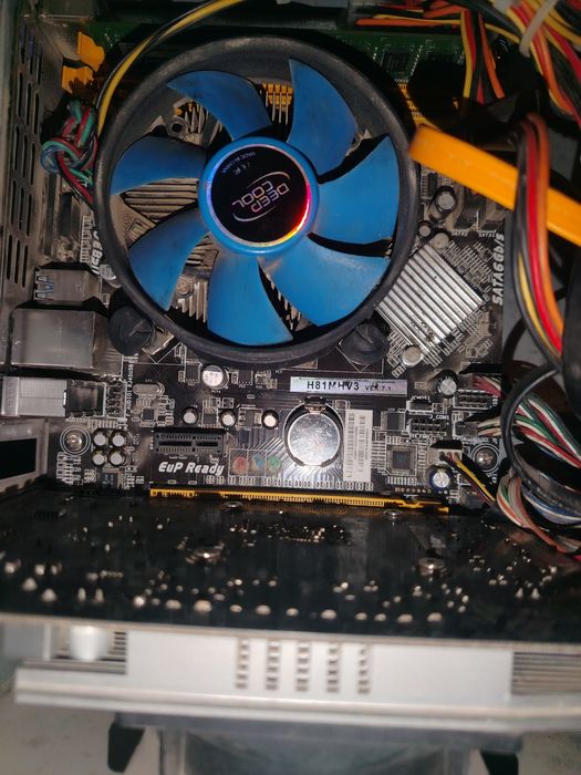 Компьютер сатылады