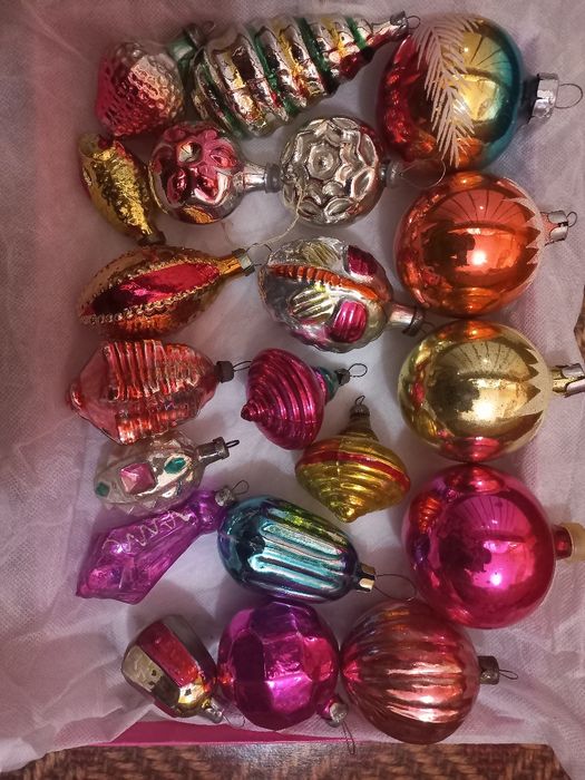 СССР игрушки,много их,см.все фото и дед Мороз