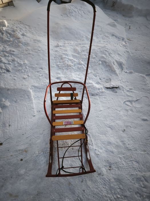 Продам зимние санки