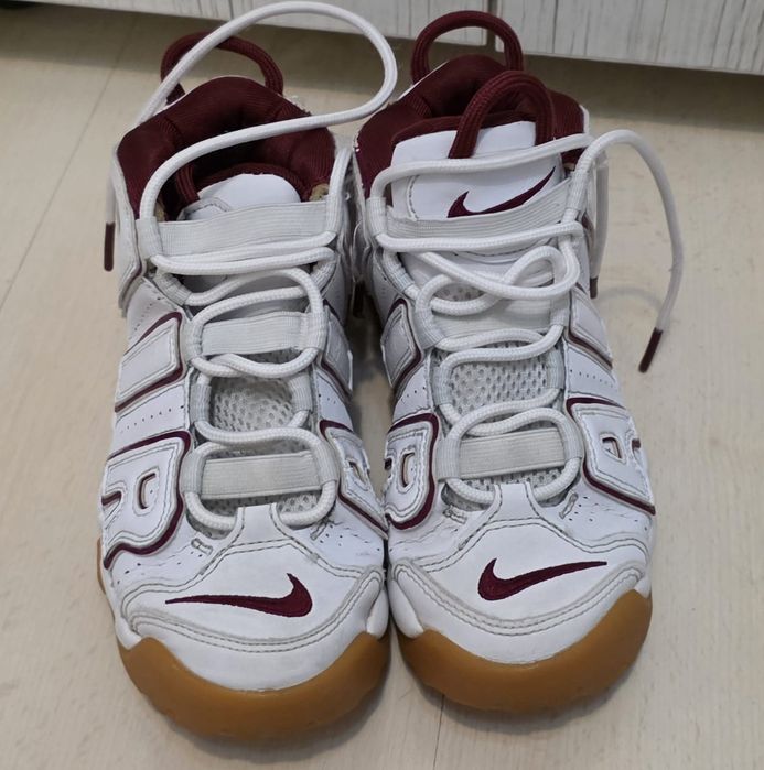 Adidași air nike uptempo 33,5  si under armour 35,5