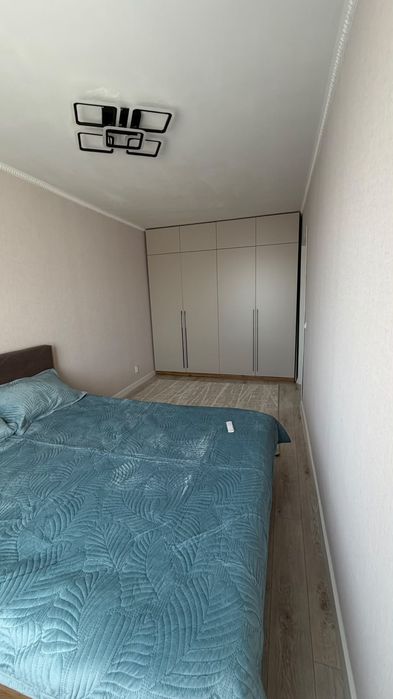 Сдам 3х.ком квартиру в районе 1 школы