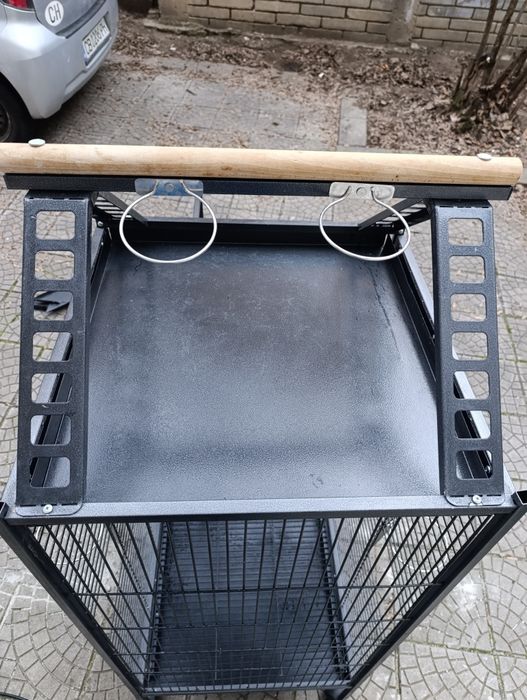 Клетка /Волиера/зa среден папагал