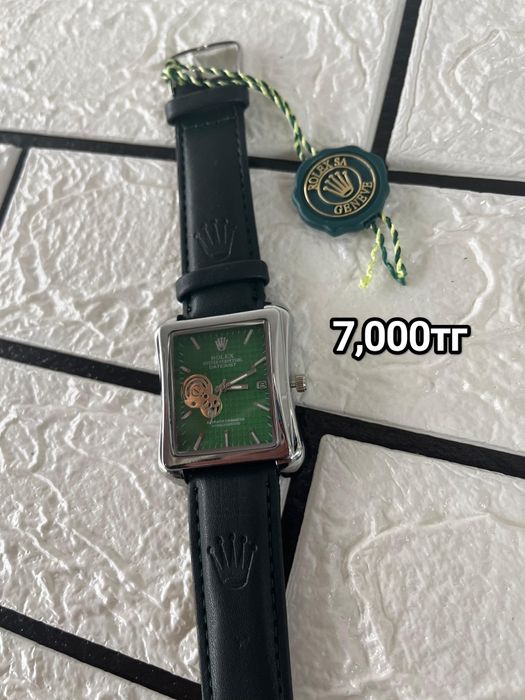 Наручные часы новые
