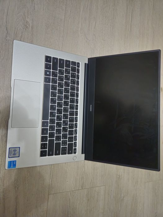 Продам ноутбук Huawei