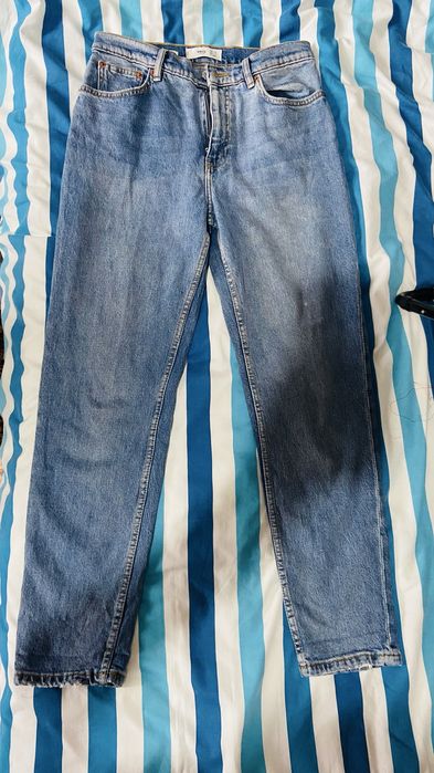 Blugi albastri marimea 36  S/EUR  ,MNG