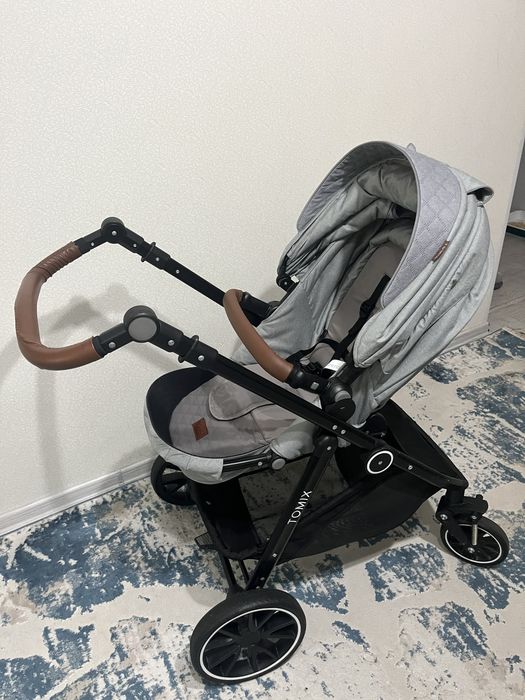 Коляска в отличном состоянии