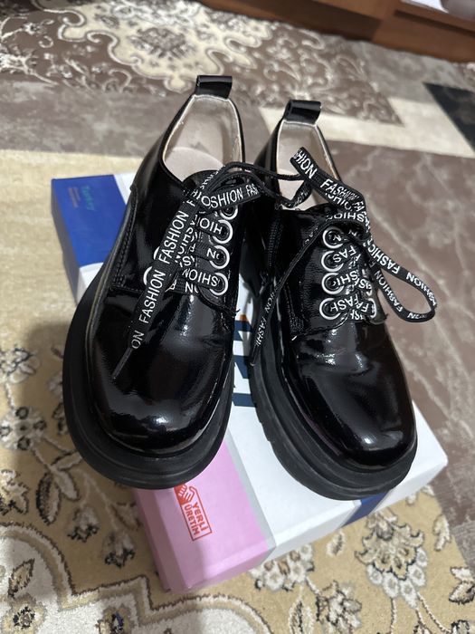 Продаю кожанные туфли