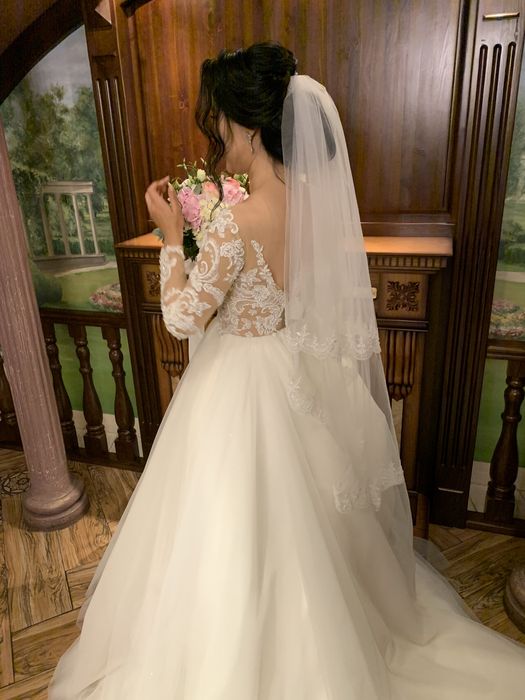 Свадебное платье