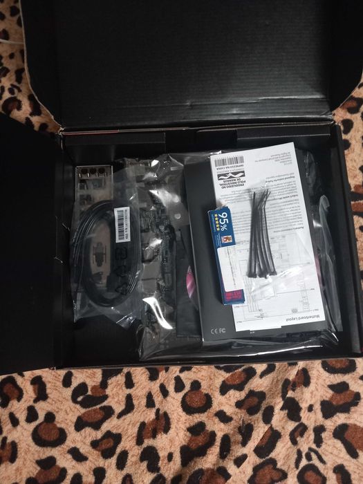 Vand placa de baza nou