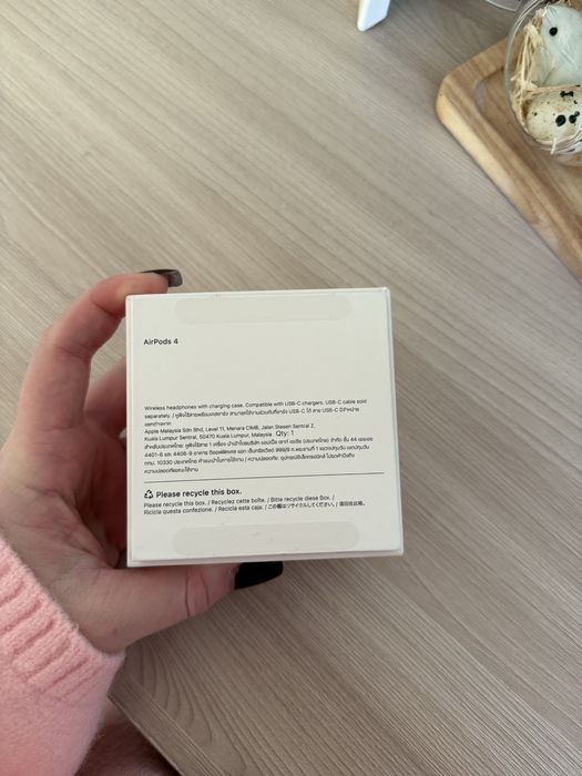 Продам аирподс 4 за 50000