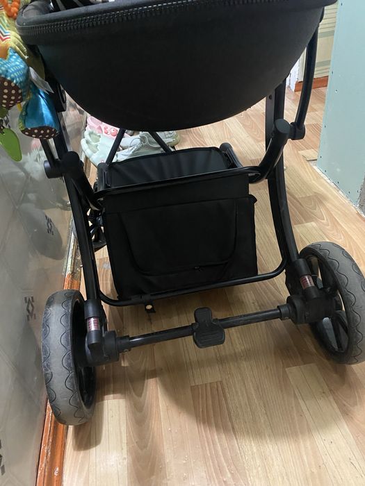 Коляска трансформер Teknum(текнум)TK609,черная.