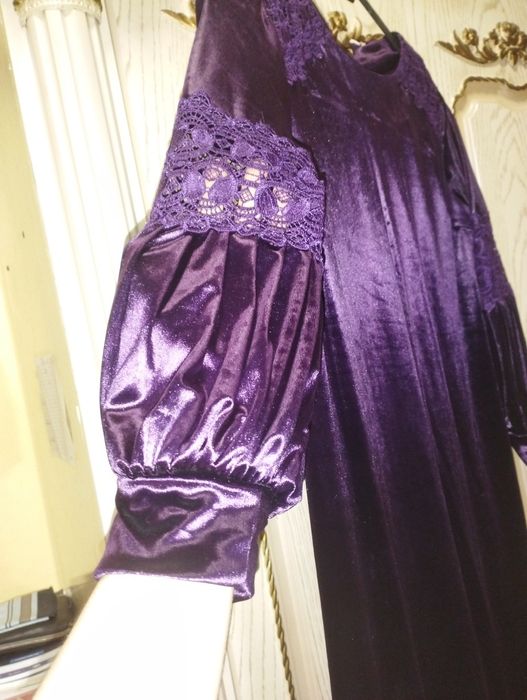 Фиолетовый цвет тоза виллурдан тикилган