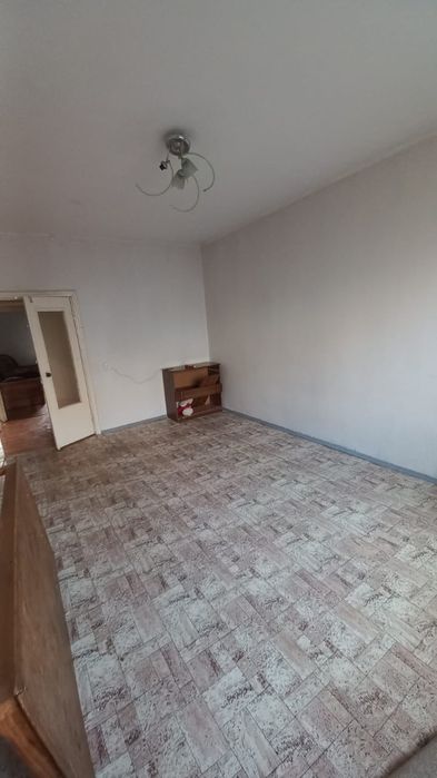 Сдаётся 2 комнатная квартира