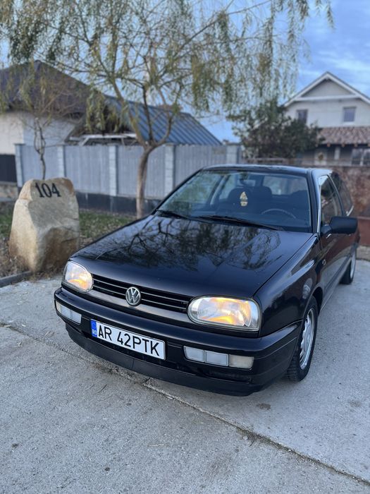 Volkswagen Golf 1995 benzină, 1.050 € — imagine 5
