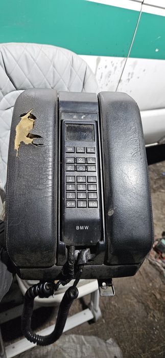 Подлокотник BMW E38 с телефоном