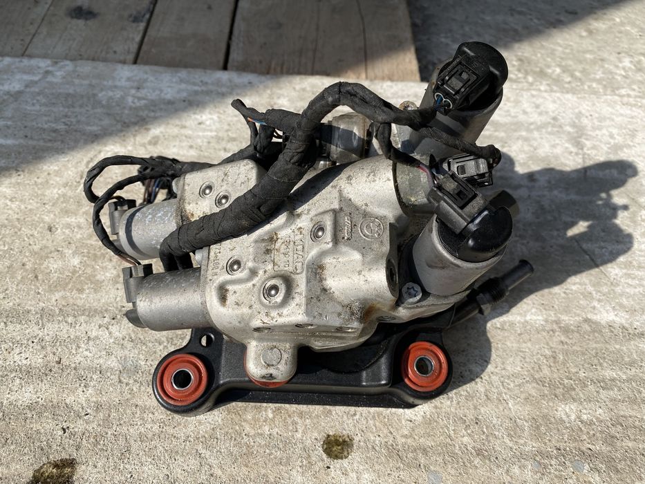 Bloc valve dynamic drive BMW Seria 5 6 7 F01 F02 F07 F10 F11 F06 F12