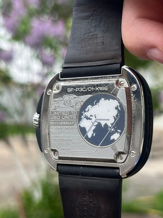 Продам чесы очень редький экземпляр