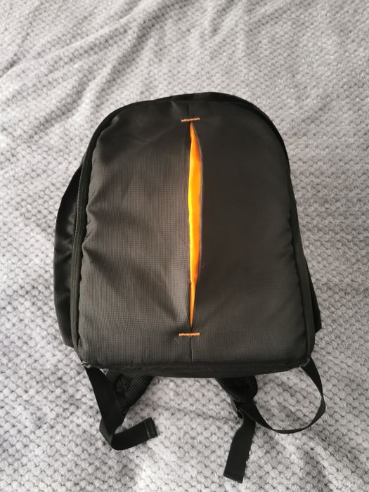 Ghiozdan transport aparat foto